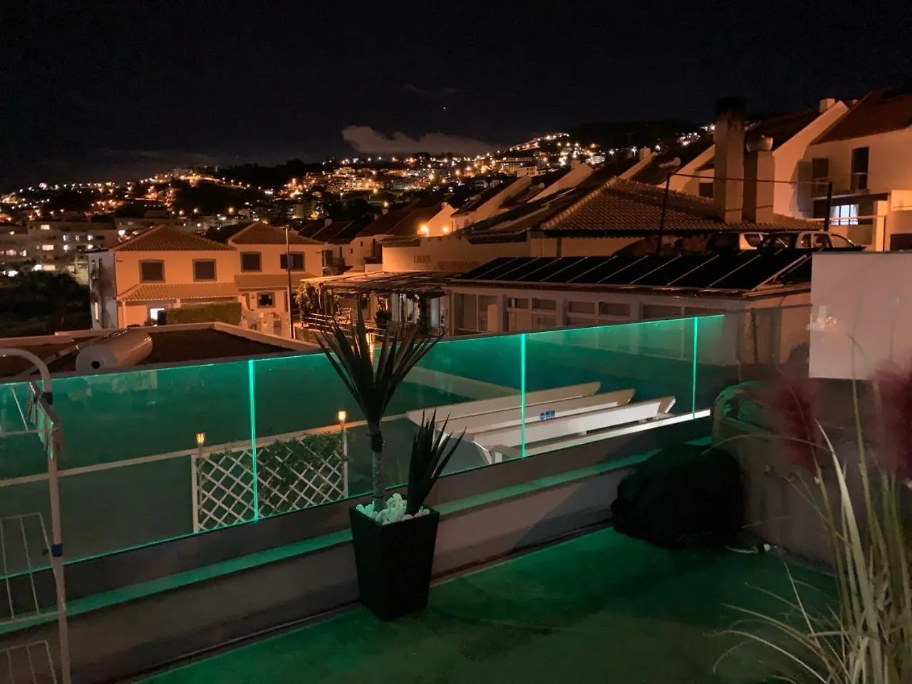 Gæstehus Villa Helena Crystal Apartment Caniço